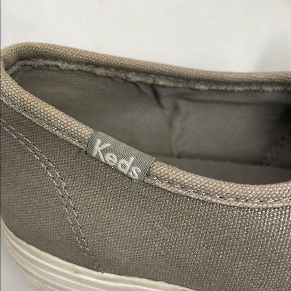 Keds Grey Shimmer Canvas Sneakers Casual Low-Top - Picture 2 of 12